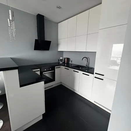 17th Floor View & Free Parking Gdańsk