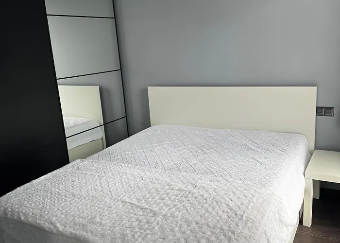 17th Floor View & Free Parking